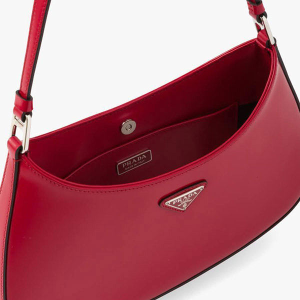 22SS新作 プラダ 偽物 Cleo ブラッシュドレザー ショルダーバッグ ロゴ 1BC499ZO6F02SB